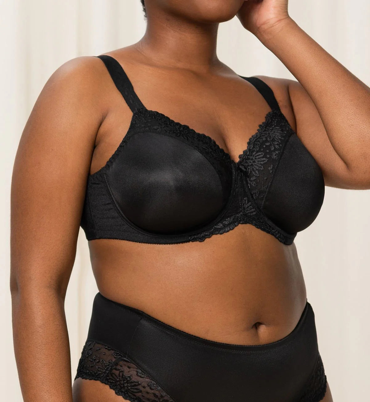 plus-size mastectomy bra with pockets for prosthesisTRIUMPH LADY FORM