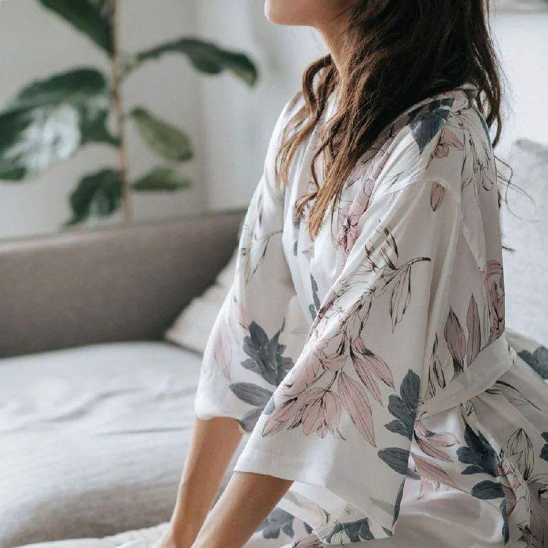 women's short sleeve pajama setsBloom Short Kimono Robe