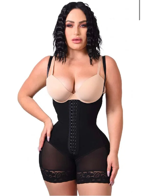 body shaper with mesh panels for breathability5031 ANN M RUTH  Strapless ❤️ Heart Buttock, Shorts with 3 Row Hook ,  cool therapy.