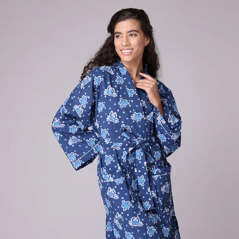 women's pajamas with an adjustable necklineTurtle & Crab Short Robe