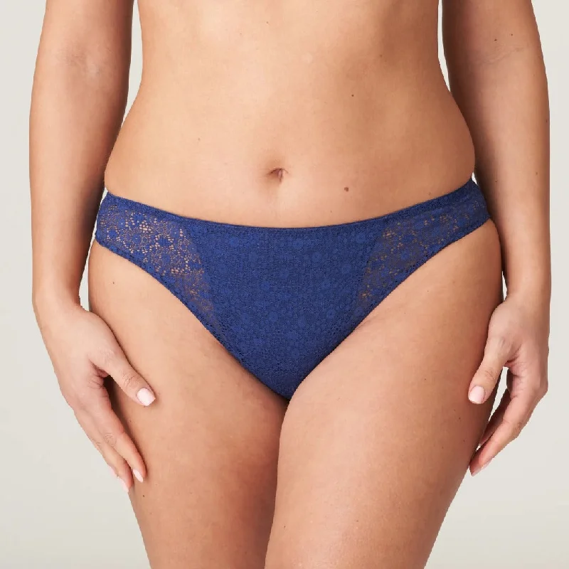 cotton-blend briefs with a moisture-wicking finishPrima Donna Twist Epirus Rio Brief