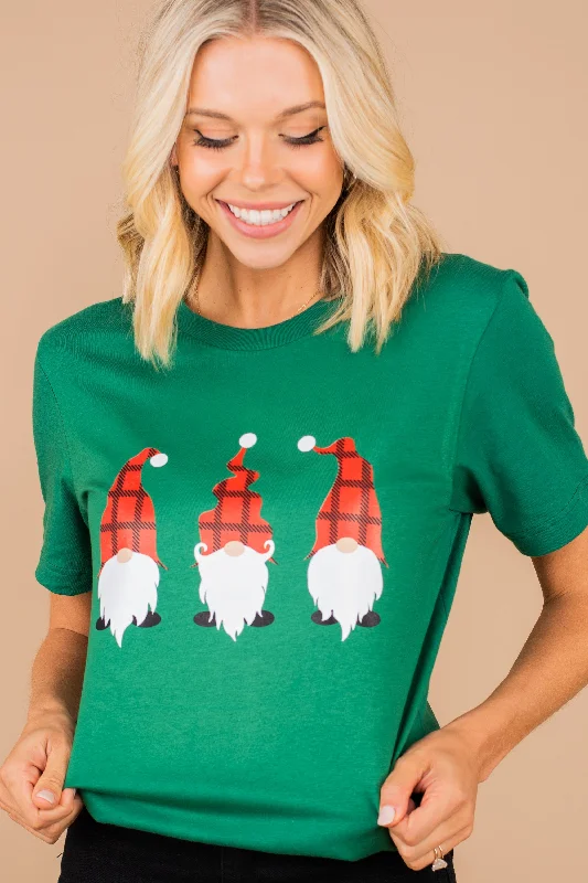 Women's Cargo ShortsChillin With My Gnomies Evergreen Graphic Tee