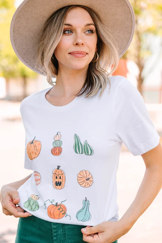 Women's Jodhpurs with Wide CollarPumpkin Season White Graphic Tee